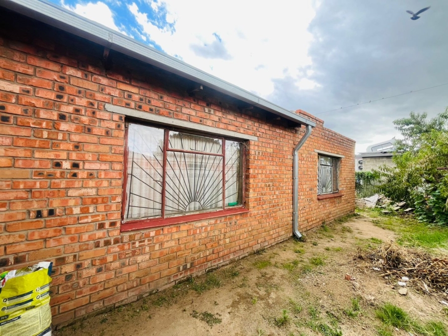 4 Bedroom Property for Sale in Grasslands Free State